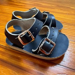 Sun San Surfer Sandals (size 2)